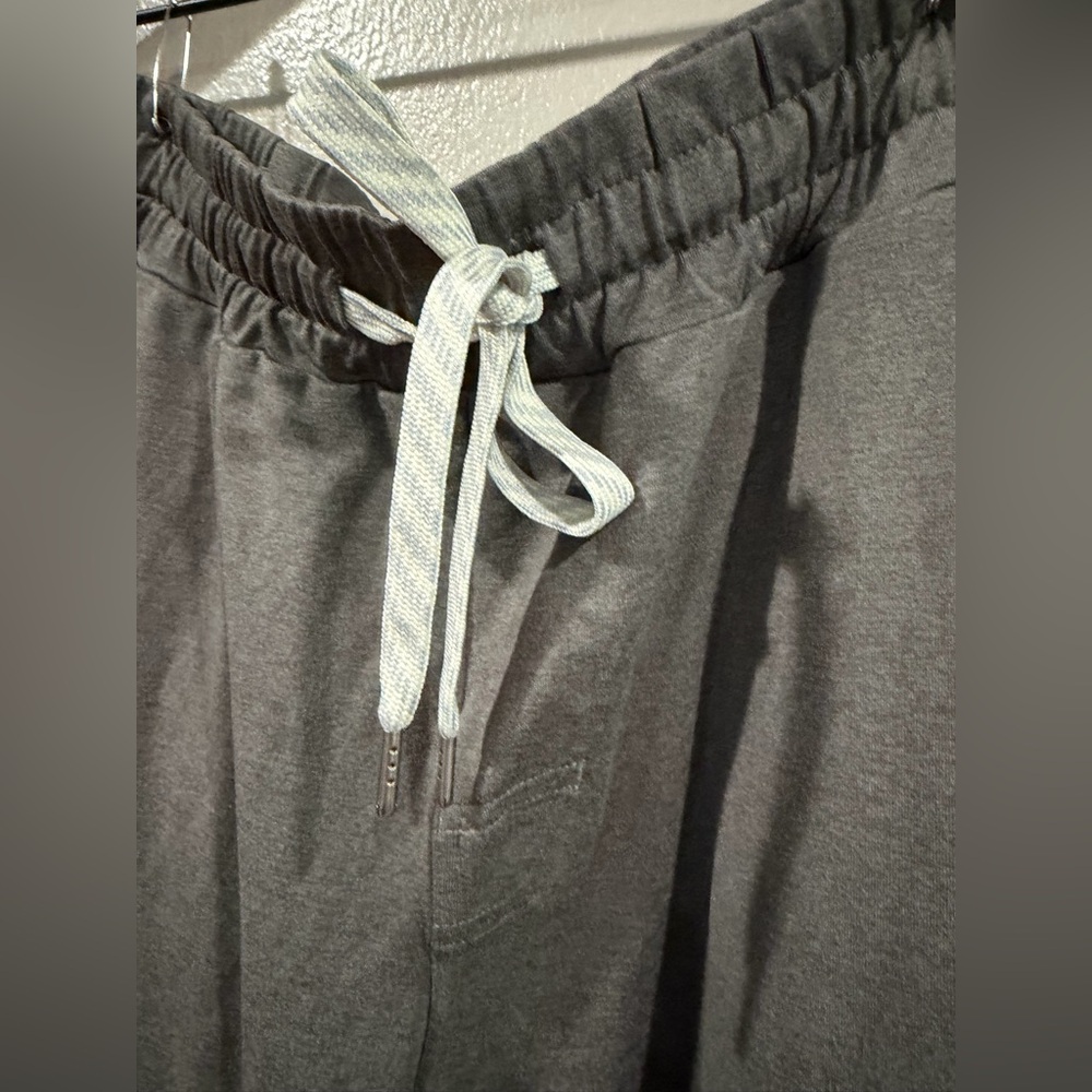 Vouri Men's Gray Drawstring Pants - Casual Comfort Very Soft EUC - Picture 4 of 7
